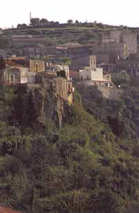 Costone della "grotta di S. Corrado"